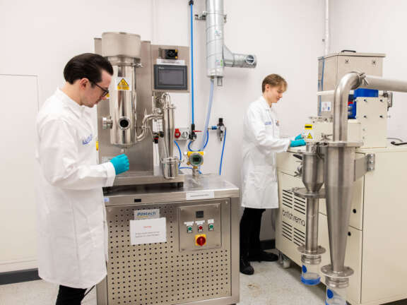 Aerosplit 100 Jet Mill / Air Classifier for Advanced Particle Size ...