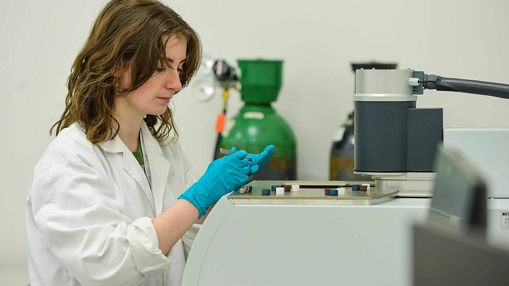 Degree Level Apprenticeship Programme in Materials Science | AMRICC